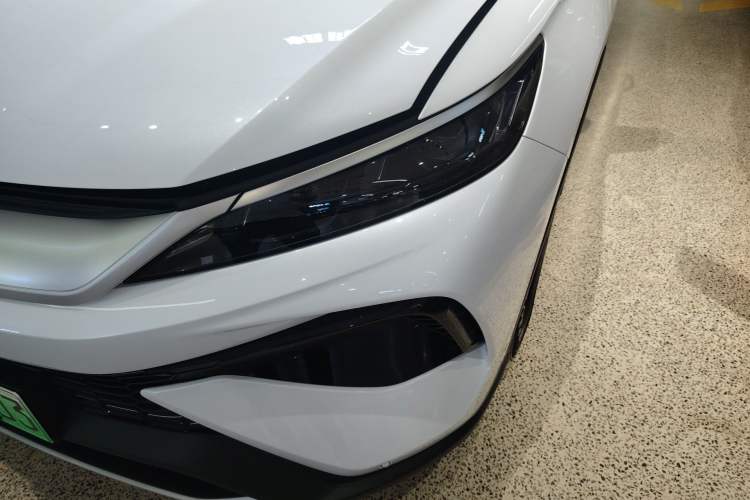 Used BYD Song Pro New Energy 2025 Second-Generation DM-i 75KM Leading Edition Left Front Headlight