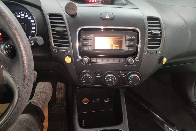 Used Kia K3 2016 1.6L Manual GL