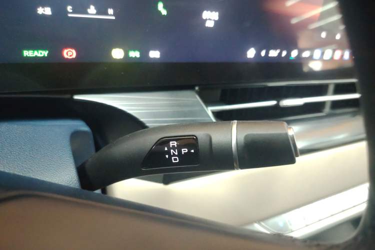 Used Wey Gaoshan 2023 Four-Wheel Drive Flagship Edition Gear Lever