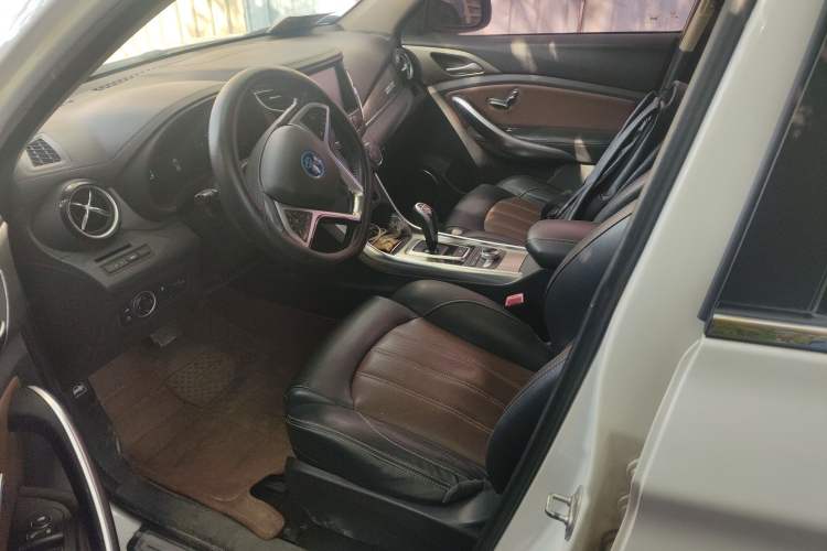 Used BYD Song New Energy 2017 Song DM 1.5TID All-Wheel Drive Prestige Model
