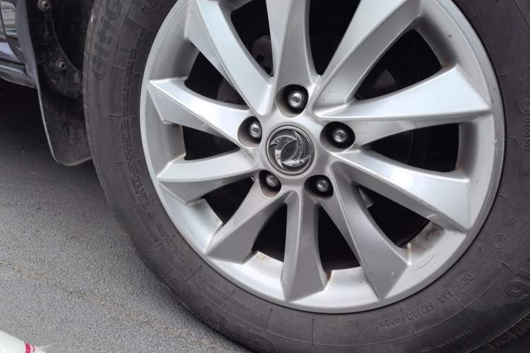 Used FORTHING Lingzhi 2018 M5 1.6L 7-Seater Luxury Model