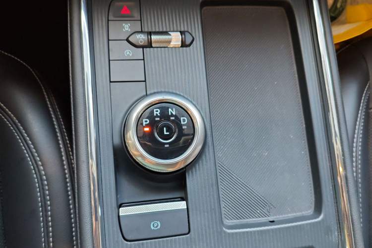 Used Ford Mondeo 2025 1.5T EcoBoost Luxury Version
