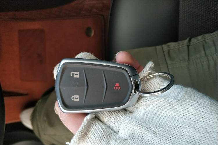 Used Cadillac XT4 2018 28T Two-Wheel Drive Tech Version