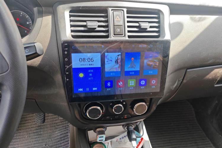 Used Wuling Rongguang V 2016 1.5L Standard Version