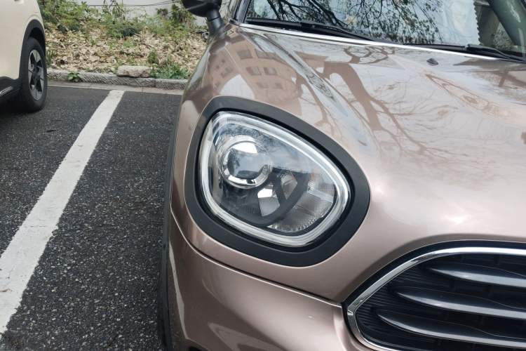 Used MINI Countryman 2019 1.5T COOPER ALL4 Artist Weekend Travel Edition
