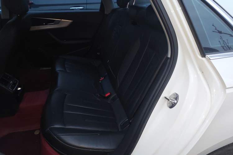 Used Audi A4L 2017 Plus 40 TFSI Fashion Model
