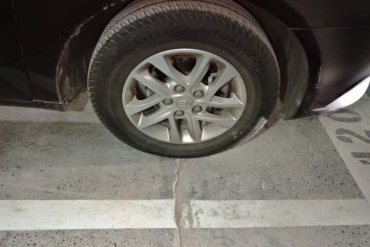 Used Geely Auto Emgrand 2017 Sedan Million Edition 1.5L CVT Luxury Model