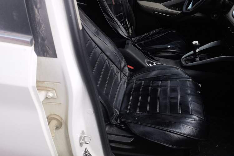 Used Baojun 510 2017 1.5L Manual Fashion Model