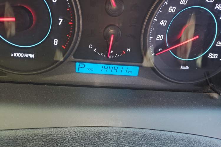 Used Chevrolet Captiva 2014 2.4L 4x4 Flagship Edition 7 Seats