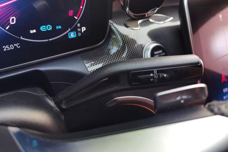 Used Mercedes-Benz C-Class 2022 Restyled C 260 L Sport Edition Gear Lever