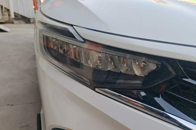 Used Honda Envix 2019 180TURBO CVT Prestige Edition China VI