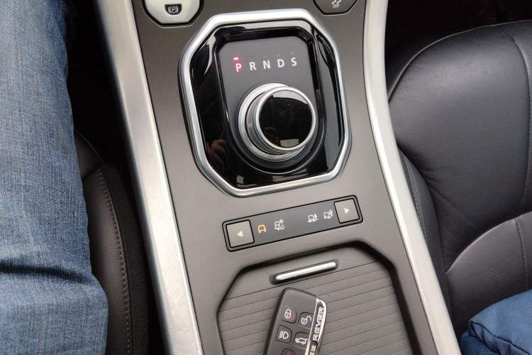 Used Land Rover Range Evoque 2016 2.0T SE Smart Glow Edition
