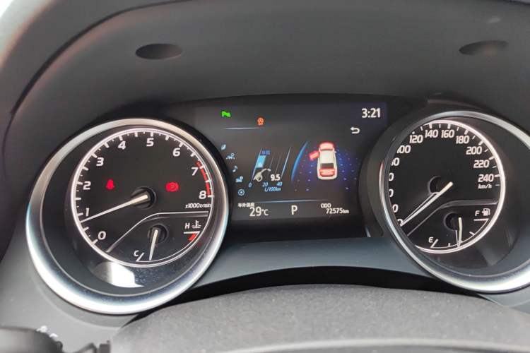 Used Toyota Camry 2019 2.5G Luxury Edition China VI Standard Instrument Cluster