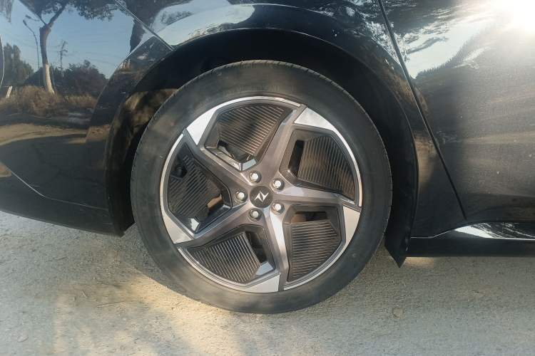 Used Dongfeng eπ eπ007 2024 530 Pro Version