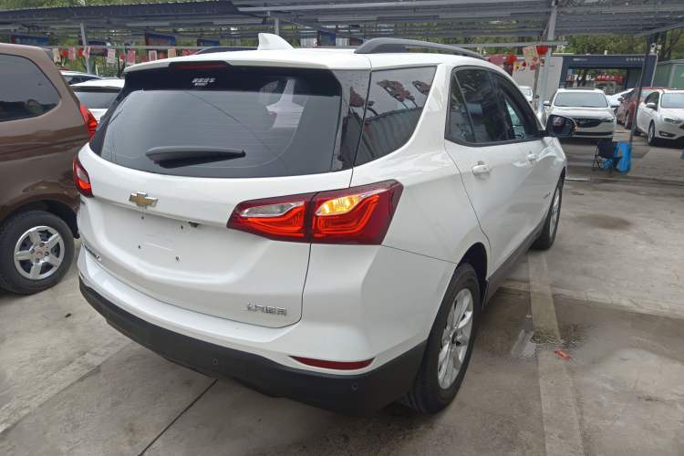 Used Chevrolet Equinox 2019 535T Automatic Chijie Edition China V Standard Rear Right 45 Deg