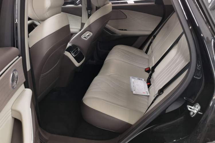 Used EXEED Stellar C-DM 2024 1.5T Long-Range Pro