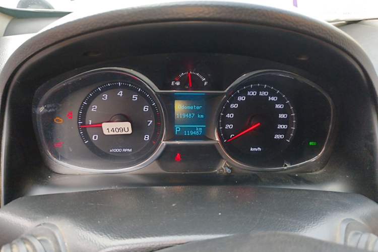 Used Chevrolet Captiva 2015 2.4L Two-Wheel Drive Urban Version 7 Seats