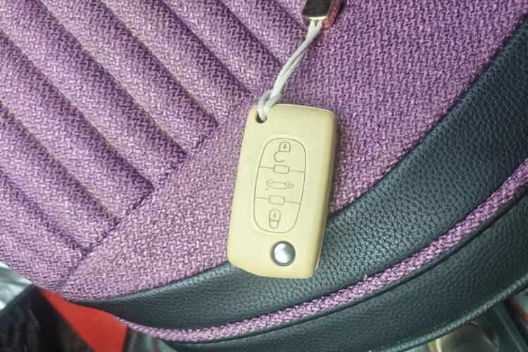 Used Peugeot 308 2014 Enjoy Edition Classic 1.6L Automatic Premium Model
