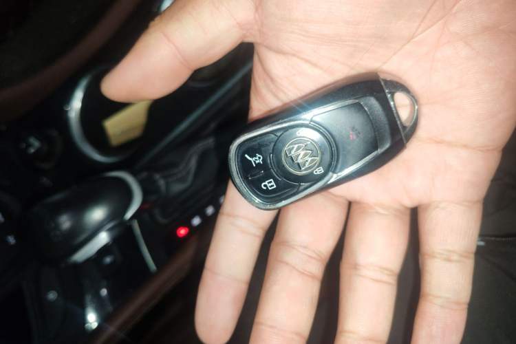 Used Buick Envision 2018 20T Two-Wheel Drive Luxury Model