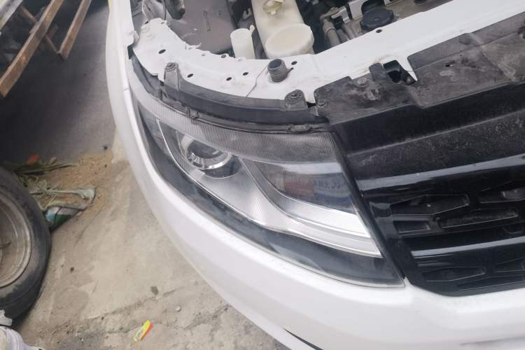 Used Land X7 2015 2.0T Panoramic Prestige Edition