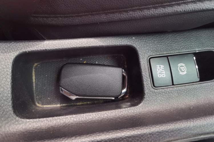 Used Kia Sportage R 2018 2.0L Automatic Smart Luxury Version China V Standard
