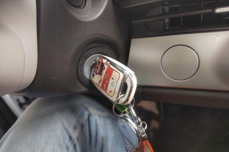 Used CHANGAN NEVO Lumin 2025 301km Honey Dew Edition