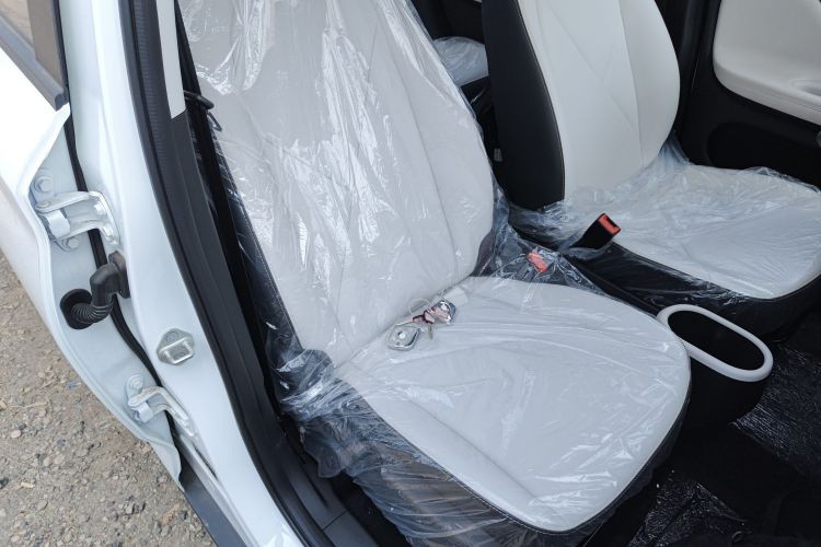 Used Chery QQ Domi 2025 Model 305km Comfort Edition
