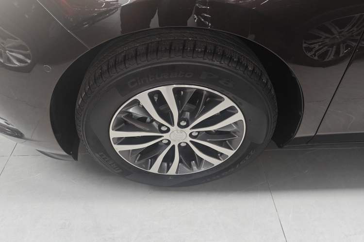 Used Buick GL8 2021 ES Land Cruiser 653T Luxury Edition