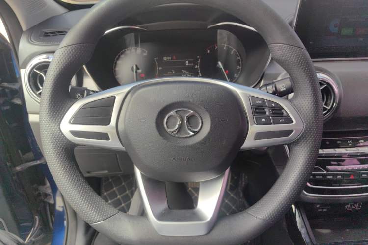 Used BAIC Beijing X5 2018 1.5T Manual Advance Version China V Steering Wheel