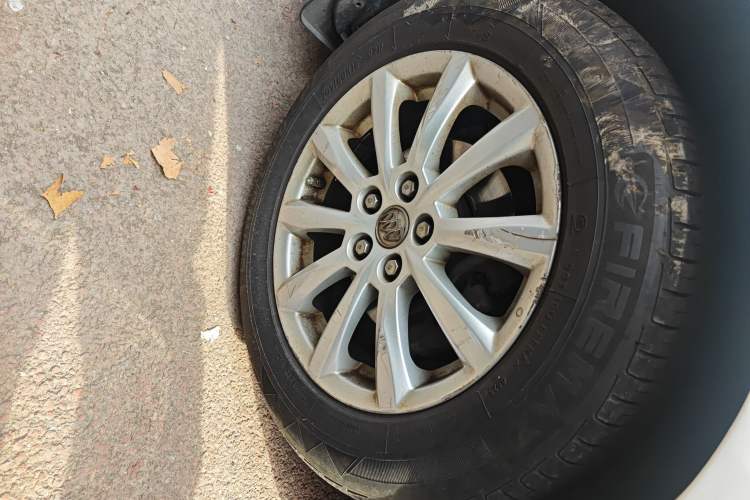 Used Buick GT 2013 GT 1.6L Automatic Fashion Edition
