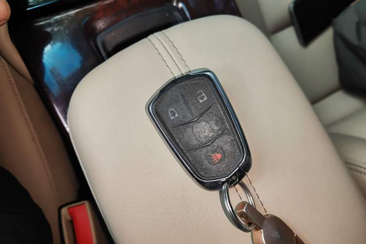 Used Cadillac XTS 2015 28T Comfort Model