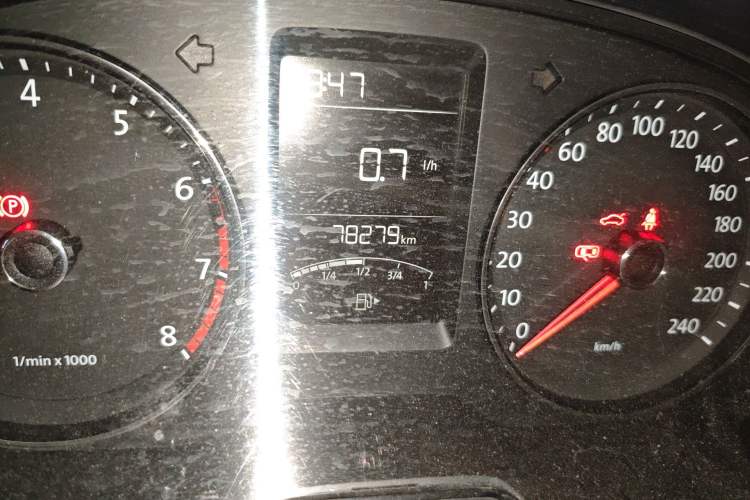 Used Volkswagen Lavida 2015 1.6L Manual Comfort Edition