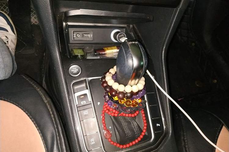 Used Volkswagen Golf Sportsvan 2018 230TSI Automatic Luxury Model
