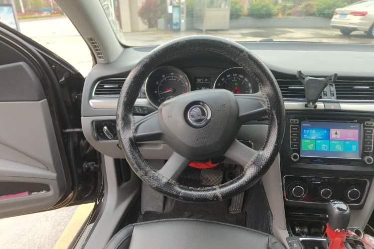 Used Skoda Superb 2013 1.4TSI DSG Sport Edition