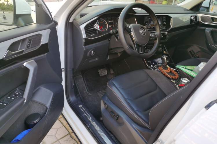 Used Volkswagen Tayron 2019 330TSI Two-Wheel Drive Luxury Model China VI Standard
