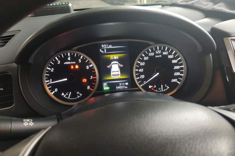 Used Nissan Tiida 2016 1.6L CVT Smart Drive Edition