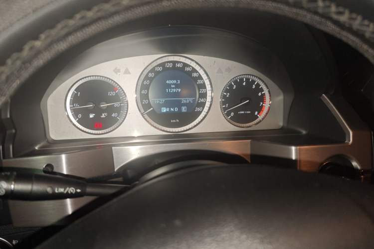 Used Mercedes-Benz GLK-Class 2012 GLK 300 4MATIC Fashion Model
