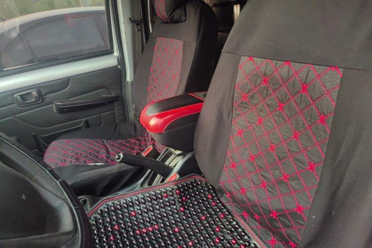 Used Wuling Rongguang 2021 1.5L Extended Basic Enclosed-Window Vehicle 2 Seats L3C Left Rear Seat