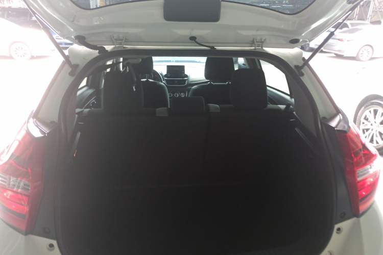 Used Toyota YARiS L Zhi Xuan 2021 1.5L CVT Leading Edition
