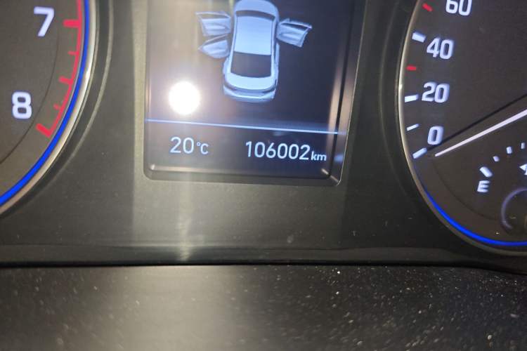 Used Hyundai Mistra 2017 1.6T Automatic Smart GLS China V Standard Odometer Close Up