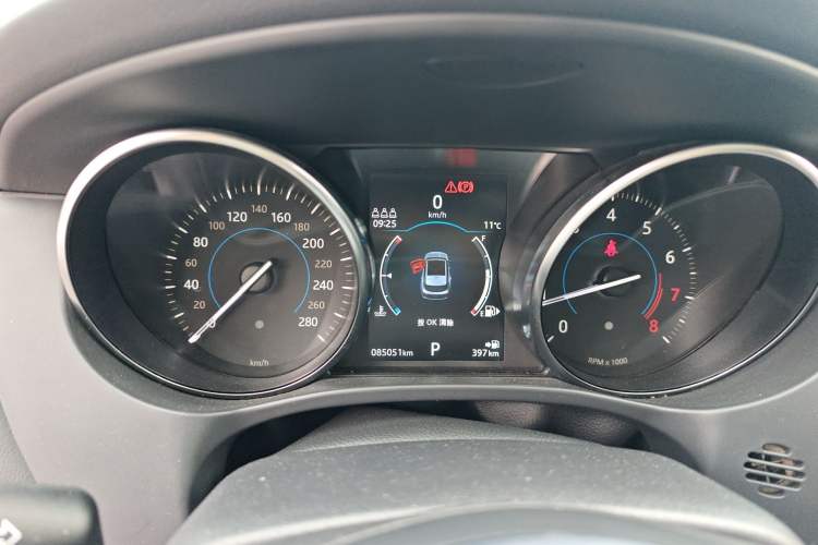 Used Jaguar F-PACE 2019 2.0T Four-Wheel Drive Urban Luxury Edition Instrument Cluster