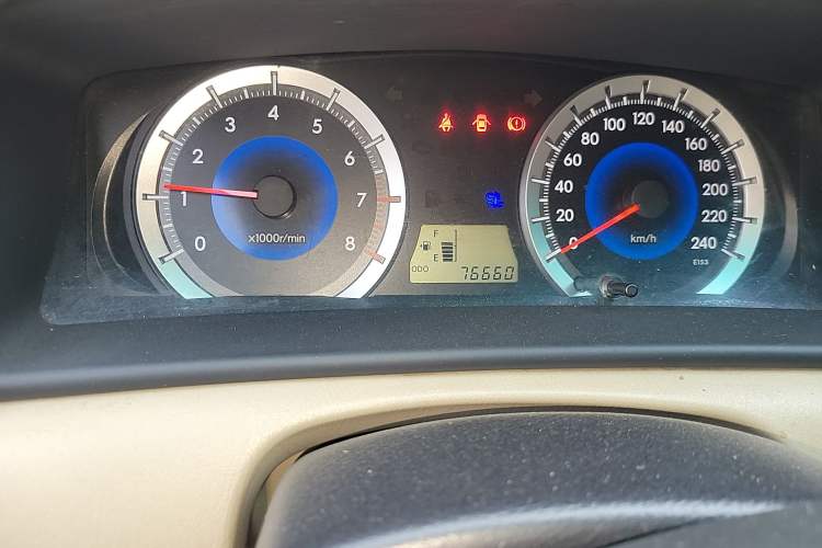 Used Toyota Corolla EX 2013 1.6L Manual Excellence Edition
