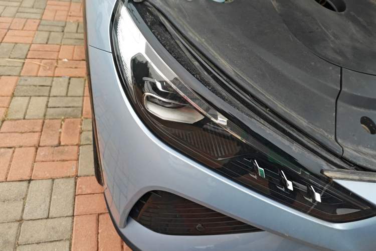 Used NETA L 2024 Extended-Range 310 Flash-Charge Red Edition