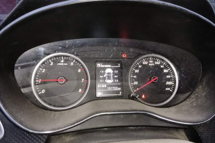 Used Baojun 730 2019 1.5L Manual Fashion Model 7-seater National V Instrument Cluster