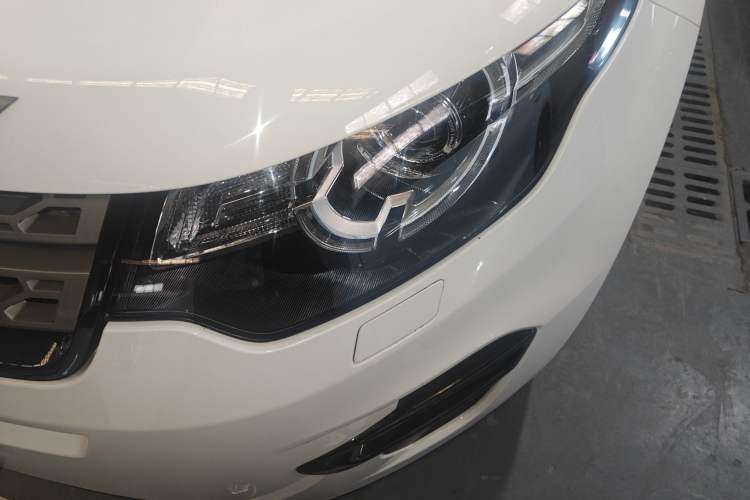 Used Land Rover Discovery Sport 2019 240 PS PURE Edition China VI Standard Left Front Headlight
