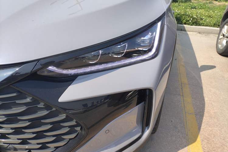 Used BYD Tang New Energy 2025 Intelligent Driving Version DM-i 115KM Flagship Edition Left Front Headlight