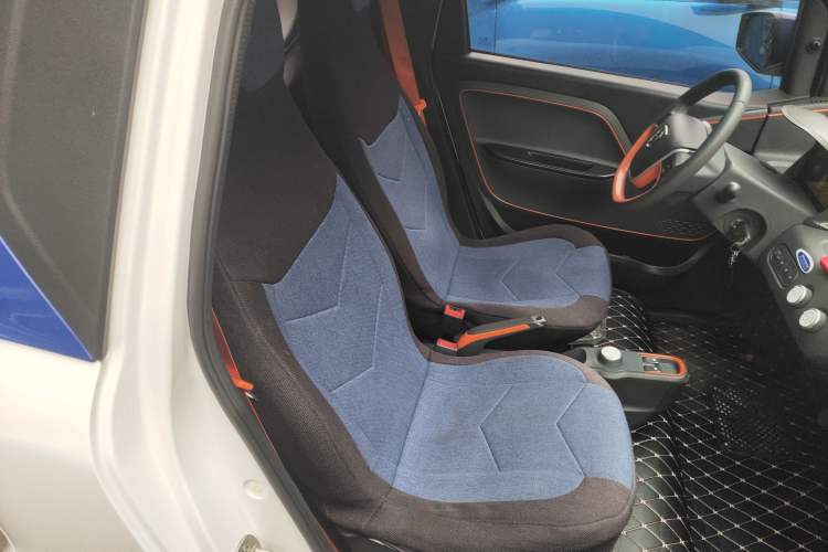 Used Baojun E100 2019 250KM Smart Drive Edition Right Front Seat