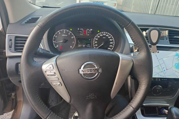 Used Nissan Sylphy 2014 1.6XV CVT Deluxe Edition
