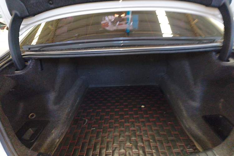 Used BMW 5 Series 2019 530Li Leading Model M Sport Package
