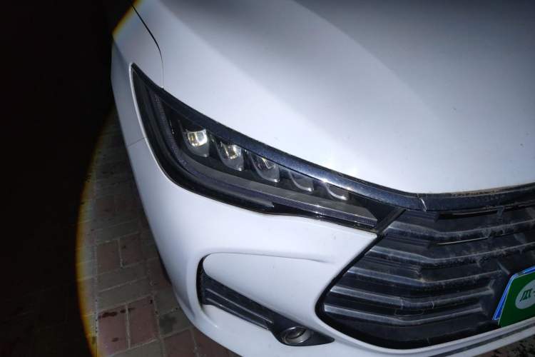 Used BYD Song MAX 2017 1.5T Automatic Smart Connect Elite 7-Seater
